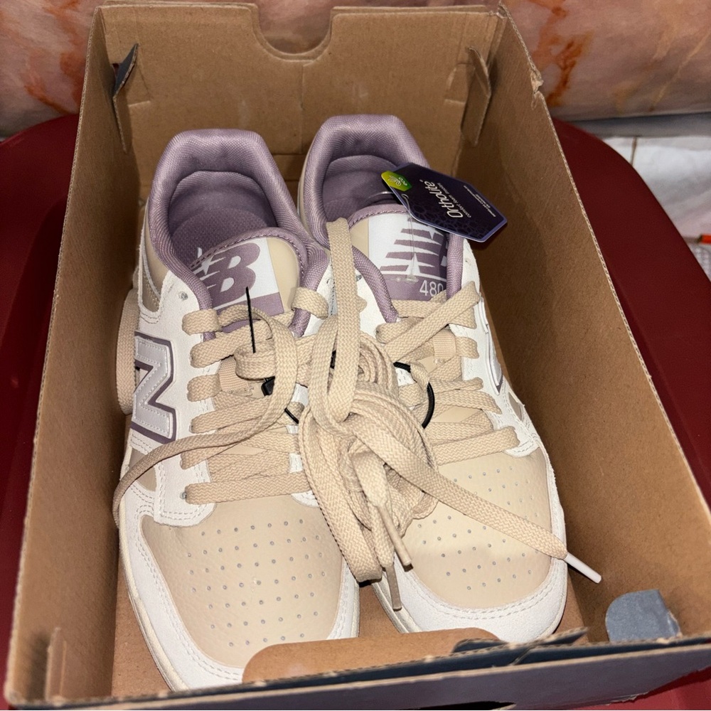 New Balance 480 Cream & Mauve Low-Top Sneaker - Picture 8 of 8